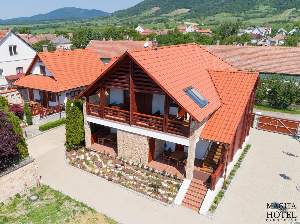 Magita Hotel Basko Екстер'єр фото