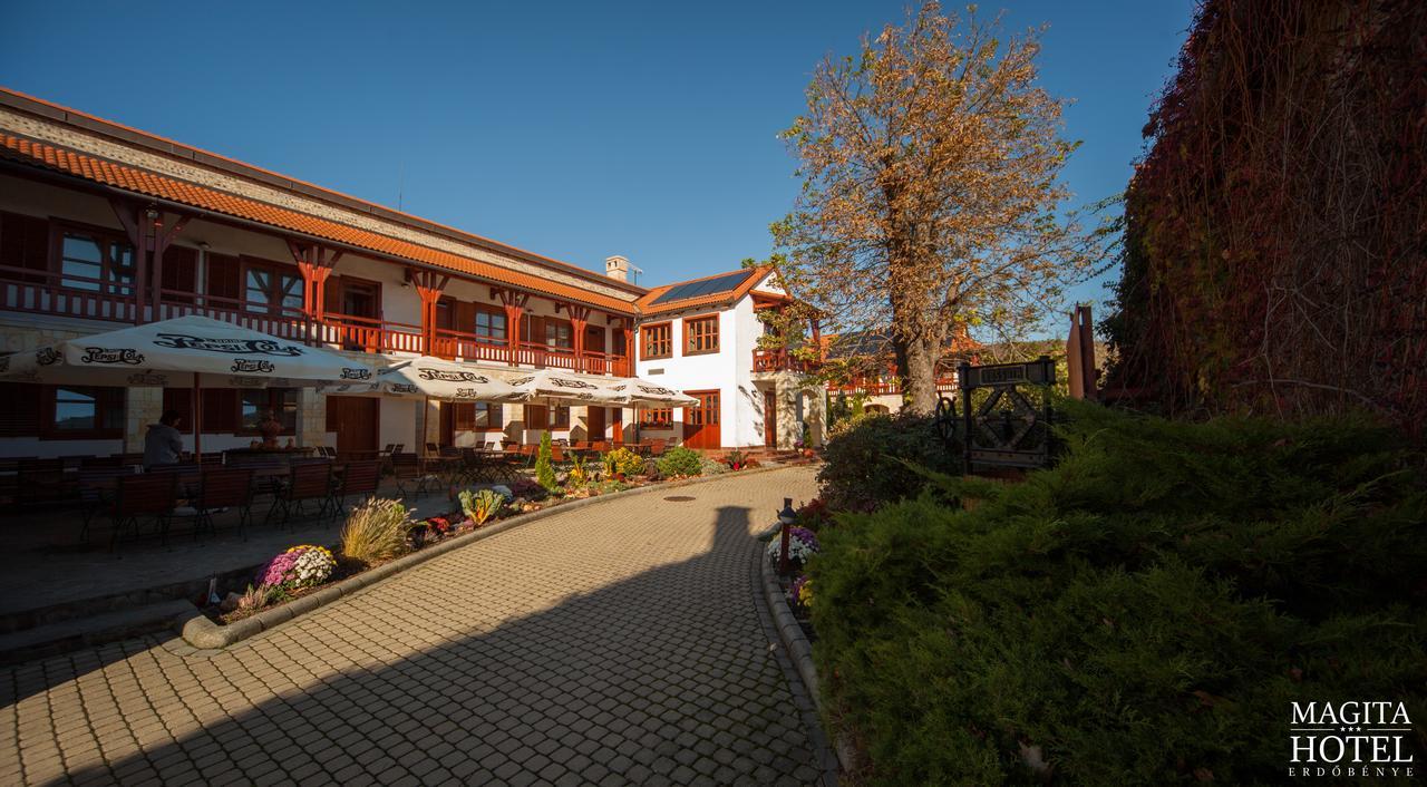 Magita Hotel Basko Екстер'єр фото