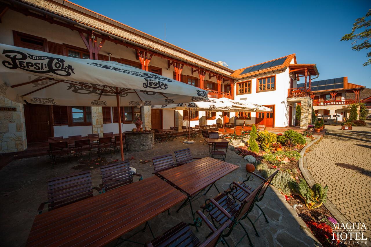 Magita Hotel Basko Екстер'єр фото