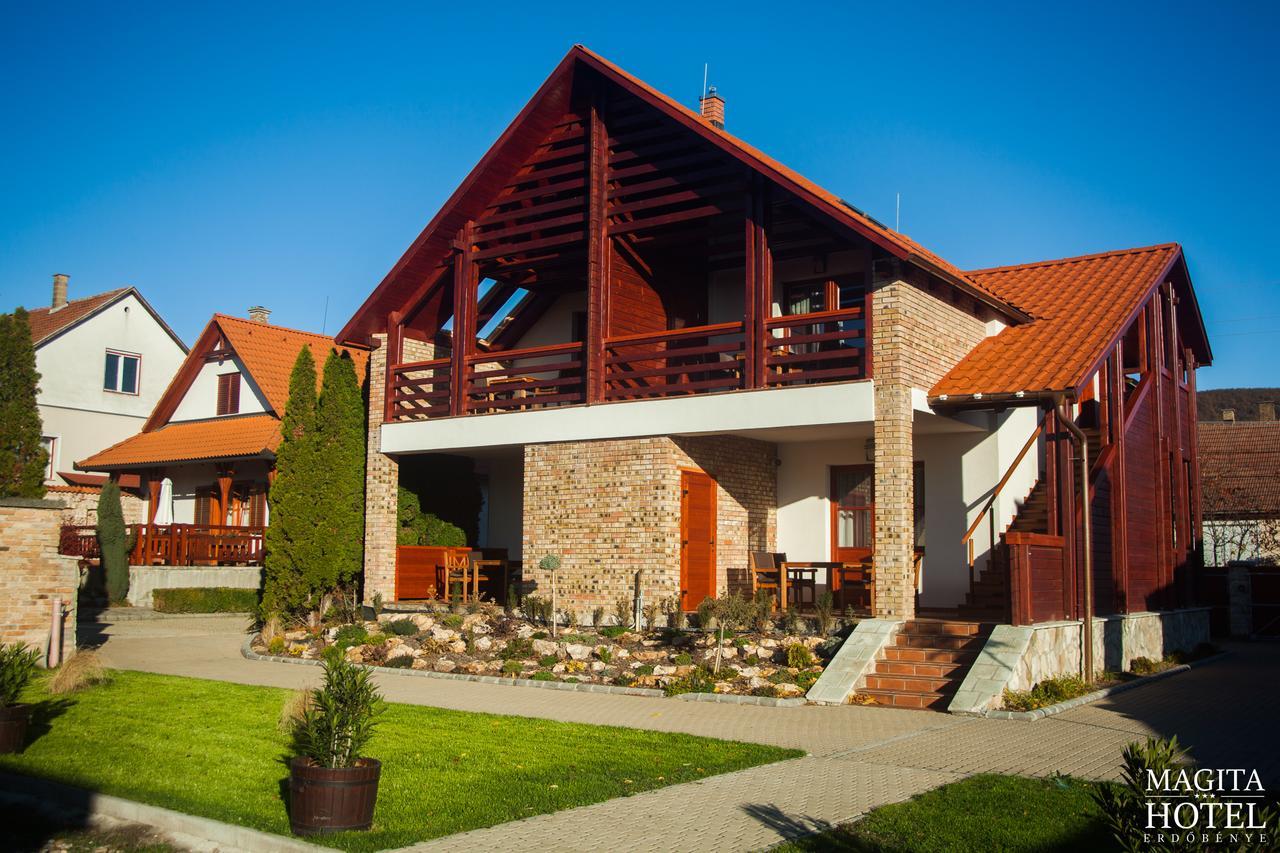 Magita Hotel Basko Екстер'єр фото